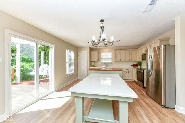 12809 Freedom Drive, Fishers, IN 46037