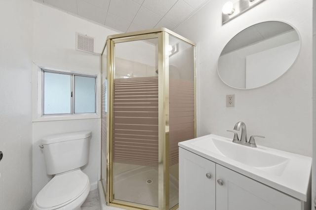 1717 Deer Creek Road, Shasta Lake, CA 96019