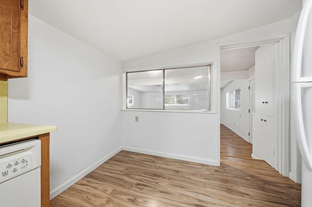 1717 Deer Creek Road, Shasta Lake, CA 96019