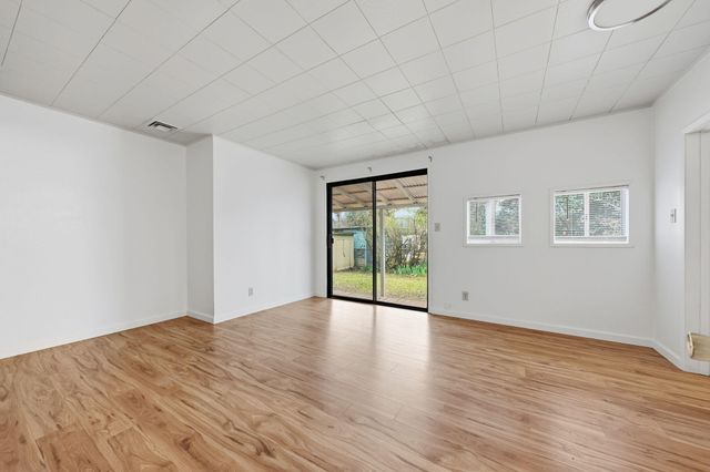 1717 Deer Creek Road, Shasta Lake, CA 96019