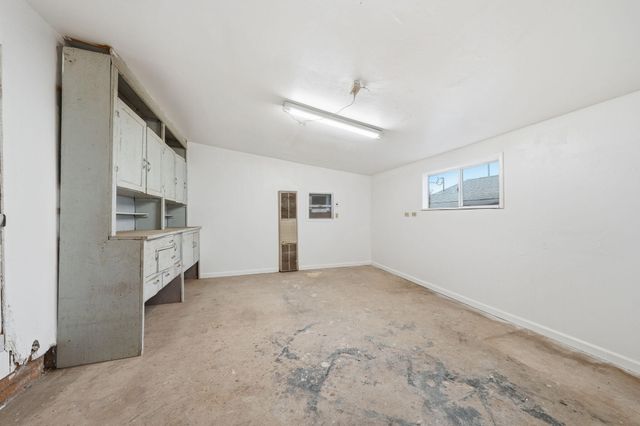 1717 Deer Creek Road, Shasta Lake, CA 96019