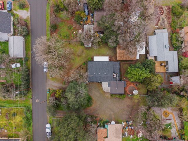 1717 Deer Creek Road, Shasta Lake, CA 96019