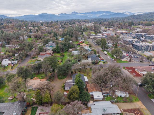1717 Deer Creek Road, Shasta Lake, CA 96019
