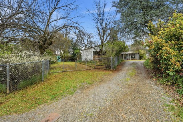 1717 Deer Creek Road, Shasta Lake, CA 96019