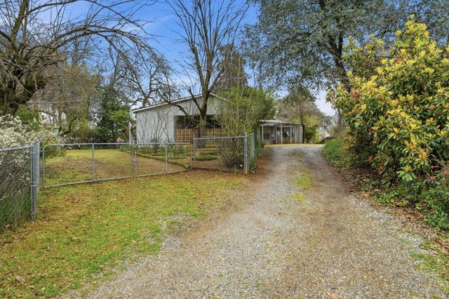1717 Deer Creek Road, Shasta Lake, CA 96019