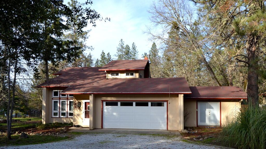 144 Worden Way, Grants Pass, OR 97527