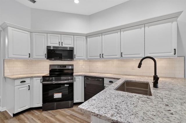6027 SPRING CREEK COURT, Mount Dora, FL 32757
