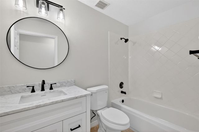6027 SPRING CREEK COURT, Mount Dora, FL 32757