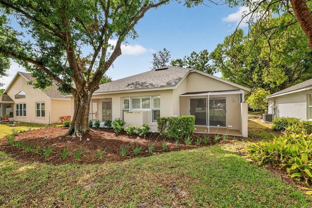 6027 SPRING CREEK COURT, Mount Dora, FL 32757