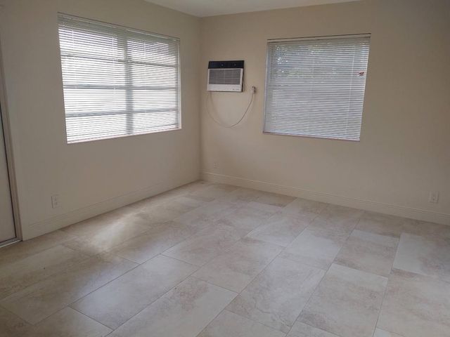 2341 HARDING Street, Hollywood, FL 33020
