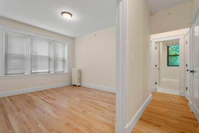 50 Jamaicaway 7, Boston, MA 02130