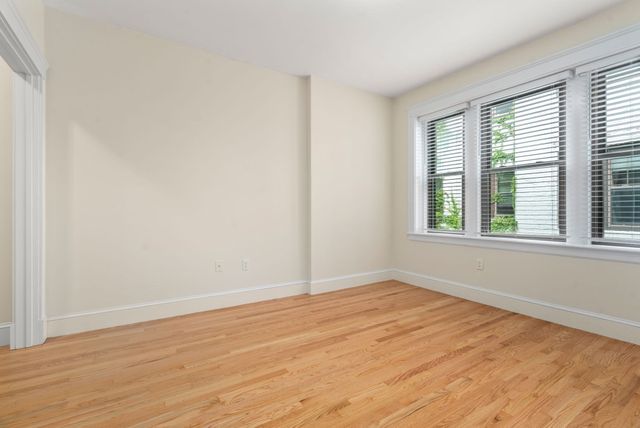 50 Jamaicaway 7, Boston, MA 02130