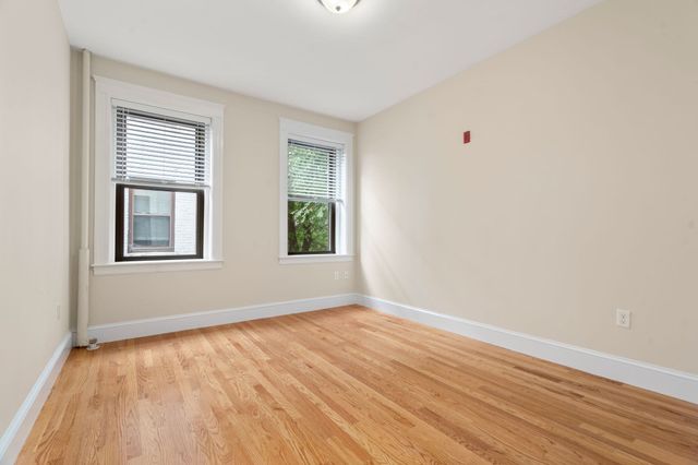 50 Jamaicaway 7, Boston, MA 02130