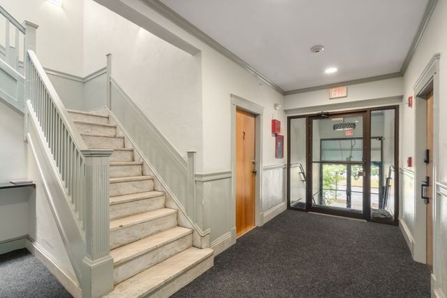 50 Jamaicaway 7, Boston, MA 02130