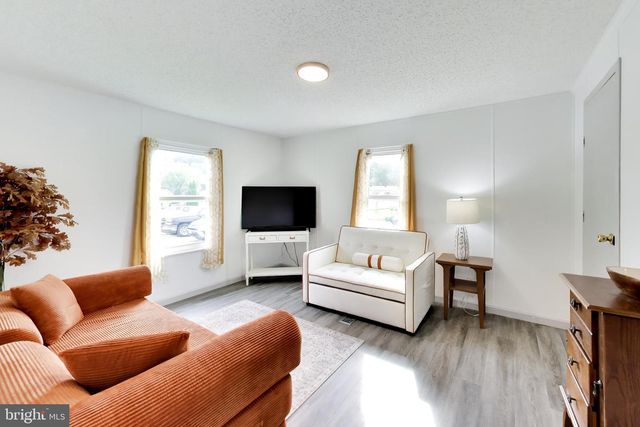 1614 COLESBURY PL, Jessup, MD 20794