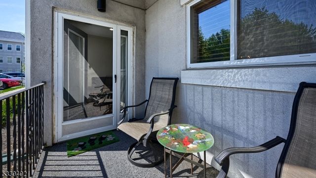 502 Brittany Dr 02, Wayne Twp., NJ 07470