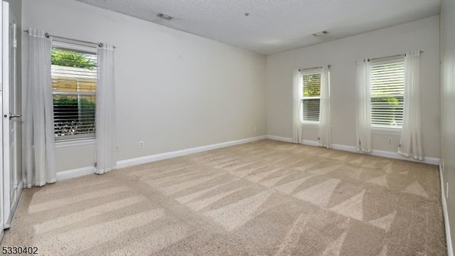 502 Brittany Dr 02, Wayne Twp., NJ 07470