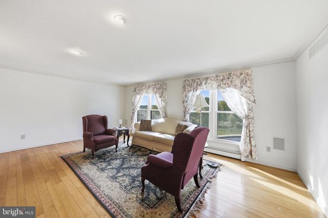 50 HARBOURTON WOODSVILLE RD, Pennington, NJ 08534