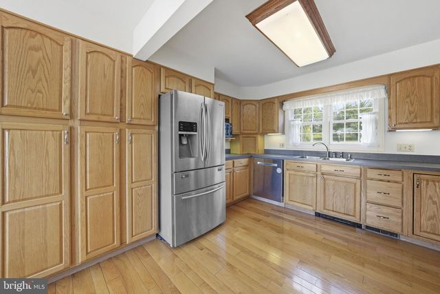 50 HARBOURTON WOODSVILLE RD, Pennington, NJ 08534