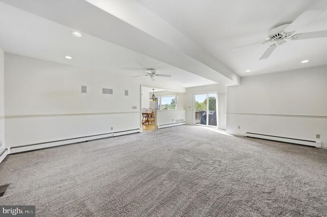 50 HARBOURTON WOODSVILLE RD, Pennington, NJ 08534