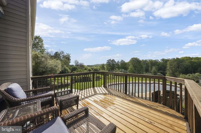 50 HARBOURTON WOODSVILLE RD, Pennington, NJ 08534