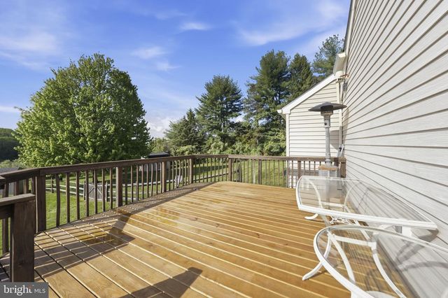 50 HARBOURTON WOODSVILLE RD, Pennington, NJ 08534
