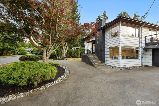 18230 88th Avenue W, Edmonds, WA 98026