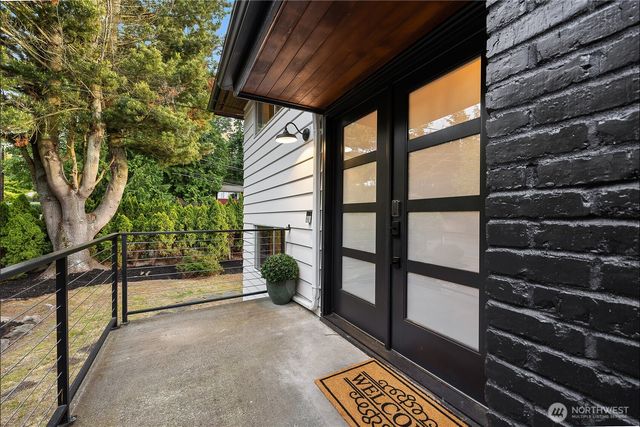 18230 88th Avenue W, Edmonds, WA 98026