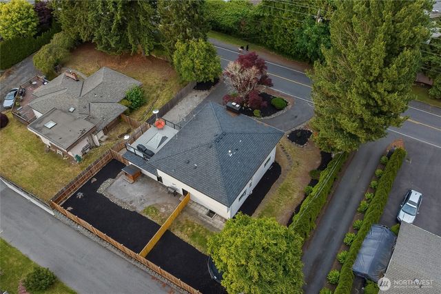18230 88th Avenue W, Edmonds, WA 98026