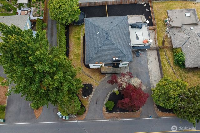 18230 88th Avenue W, Edmonds, WA 98026