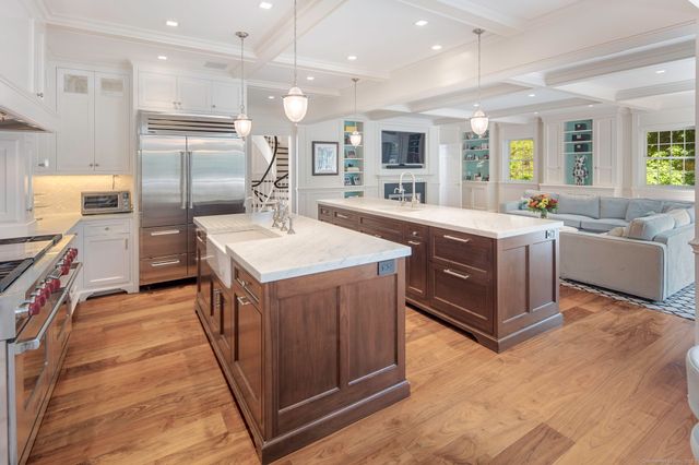 177 Long Close Road, Stamford, CT 06902