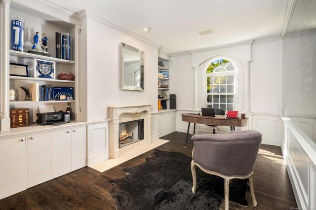 177 Long Close Road, Stamford, CT 06902