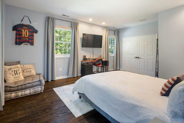177 Long Close Road, Stamford, CT 06902