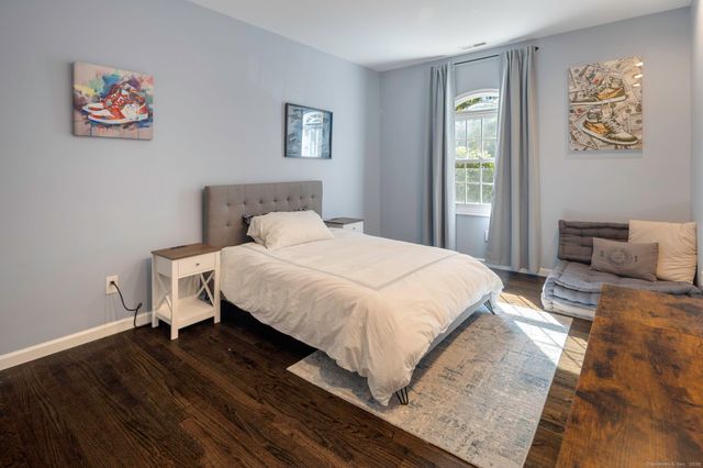177 Long Close Road, Stamford, CT 06902