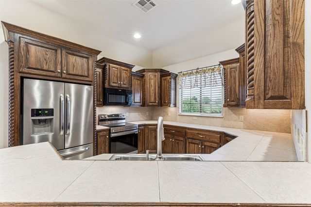 8609 Rambling Road, Oklahoma City, OK 73132