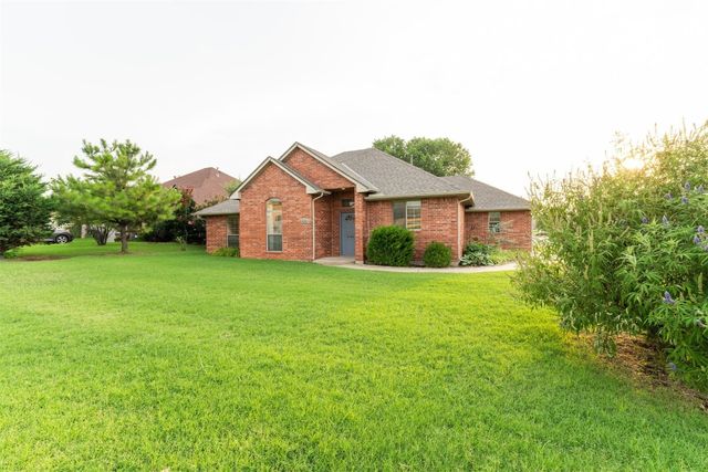 8609 Rambling Road, Oklahoma City, OK 73132