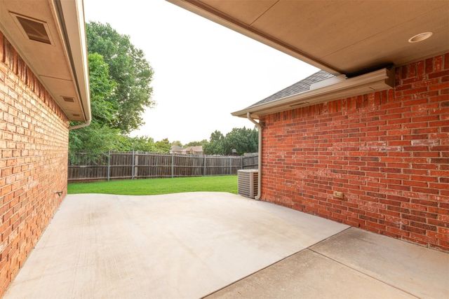 8609 Rambling Road, Oklahoma City, OK 73132