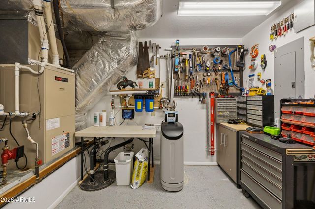 35 E COLONELS Way, Prescott, AZ 86303