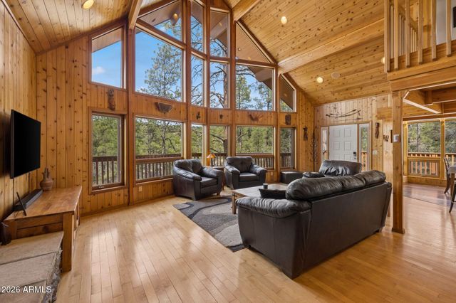 35 E COLONELS Way, Prescott, AZ 86303