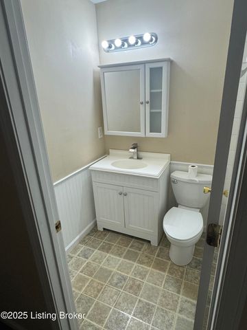 1808 Oakwood Dr, Shelbyville, KY 40065