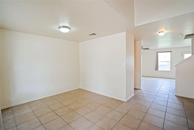 714 Lavaca LOOP, Elgin, TX 78621