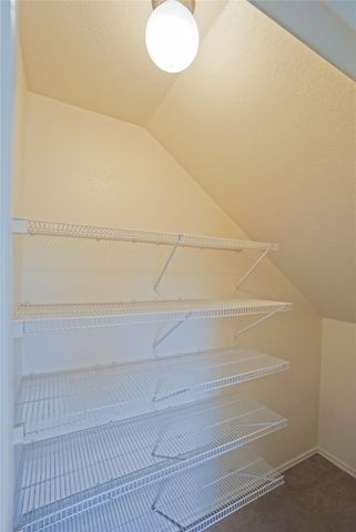 714 Lavaca LOOP, Elgin, TX 78621