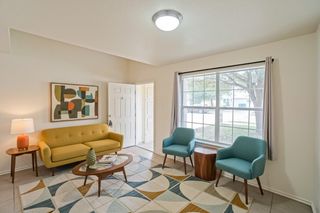 714 Lavaca LOOP, Elgin, TX 78621