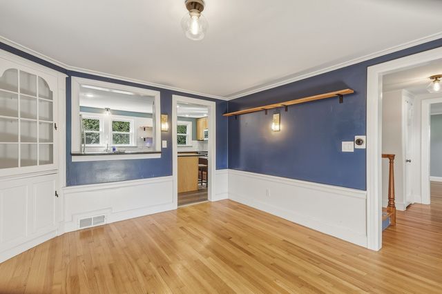 16 Hunting Lane, Wilbraham, MA 01095
