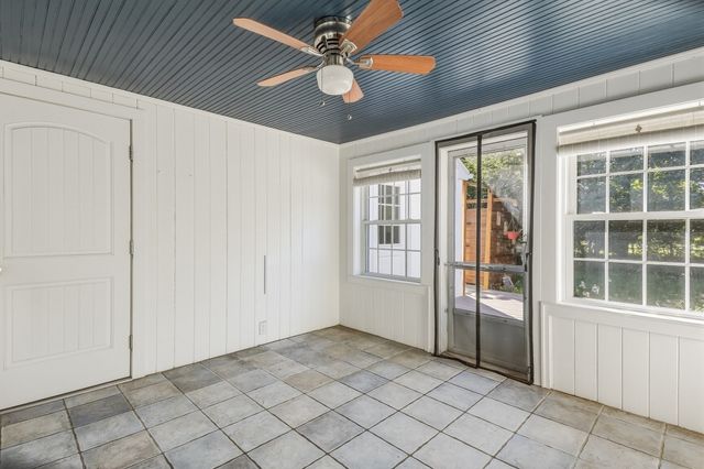 16 Hunting Lane, Wilbraham, MA 01095
