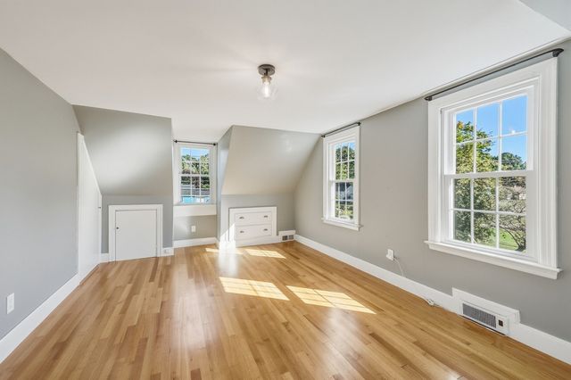 16 Hunting Lane, Wilbraham, MA 01095