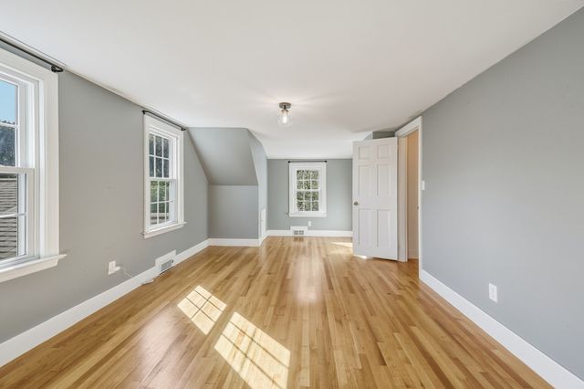 16 Hunting Lane, Wilbraham, MA 01095