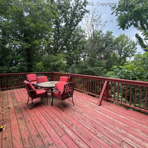 1603 Wilshire Place, Charleston, WV 25314
