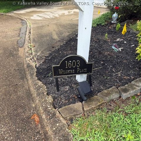 1603 Wilshire Place, Charleston, WV 25314