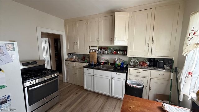 3393 W 131st Street, Cleveland, OH 44111